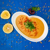 Priljubljena turška lečina juha – Mercimek Çorbasi